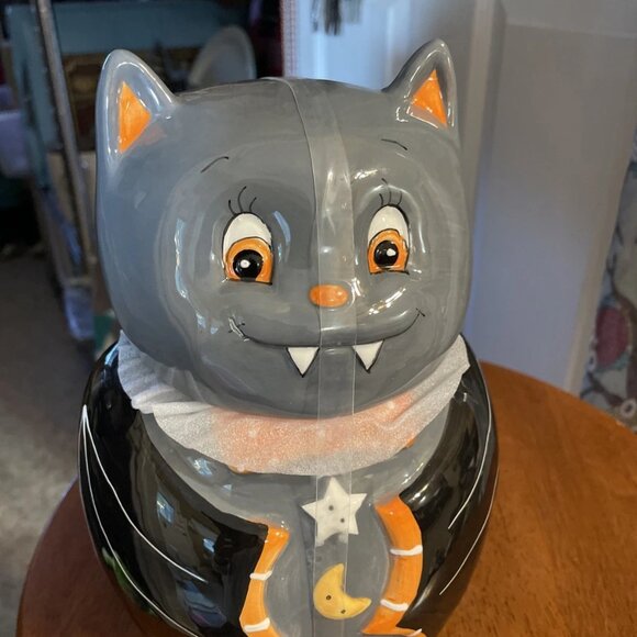 Transpac Little Village Vampire Bat Cookie Canister ~Shelly Comiskey ~ NWOT - Picture 6 of 6